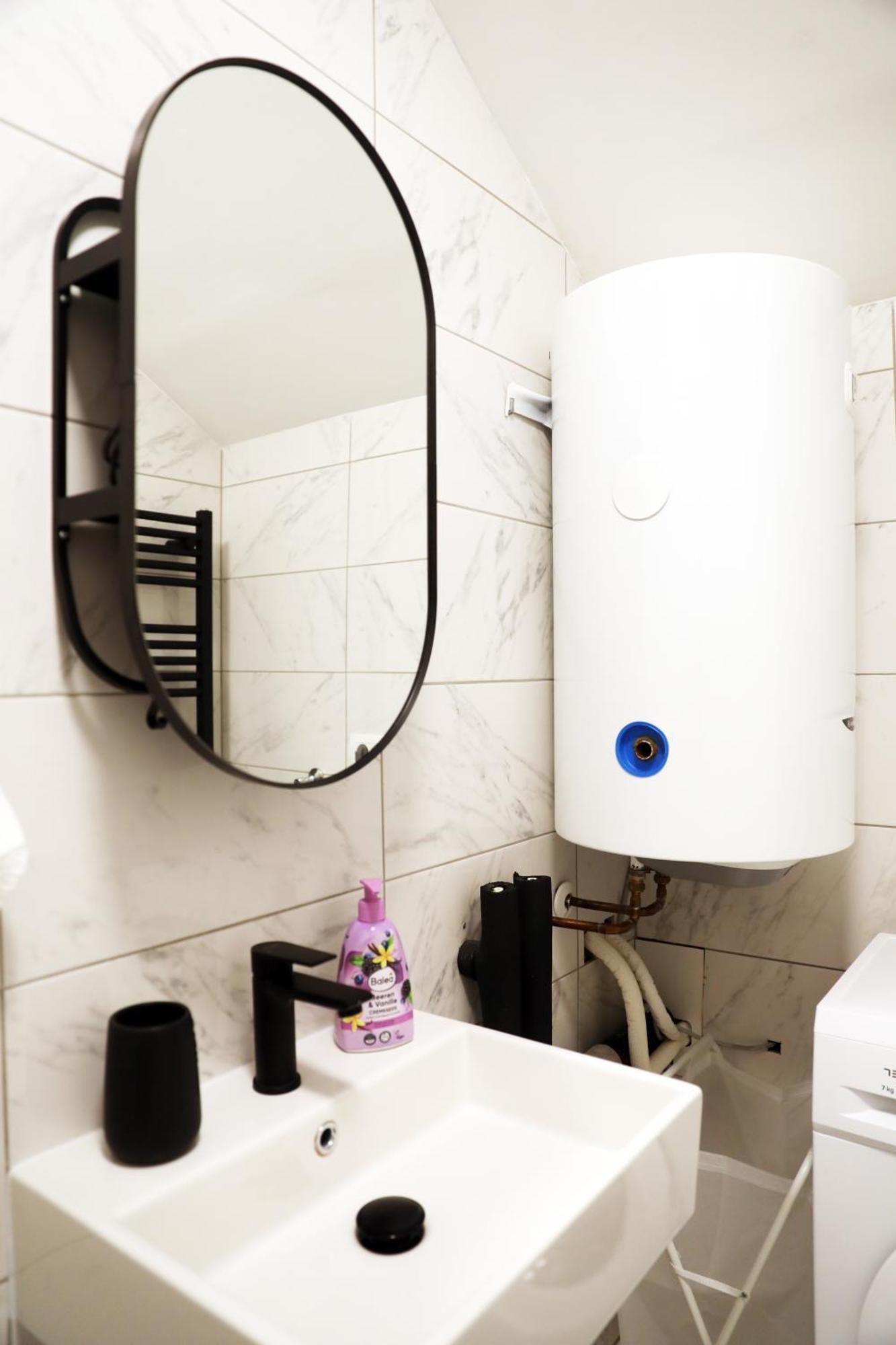 Apartment Fala - Self Check-In 0-24, Fast Wi Fi, City Center Zagabria Esterno foto