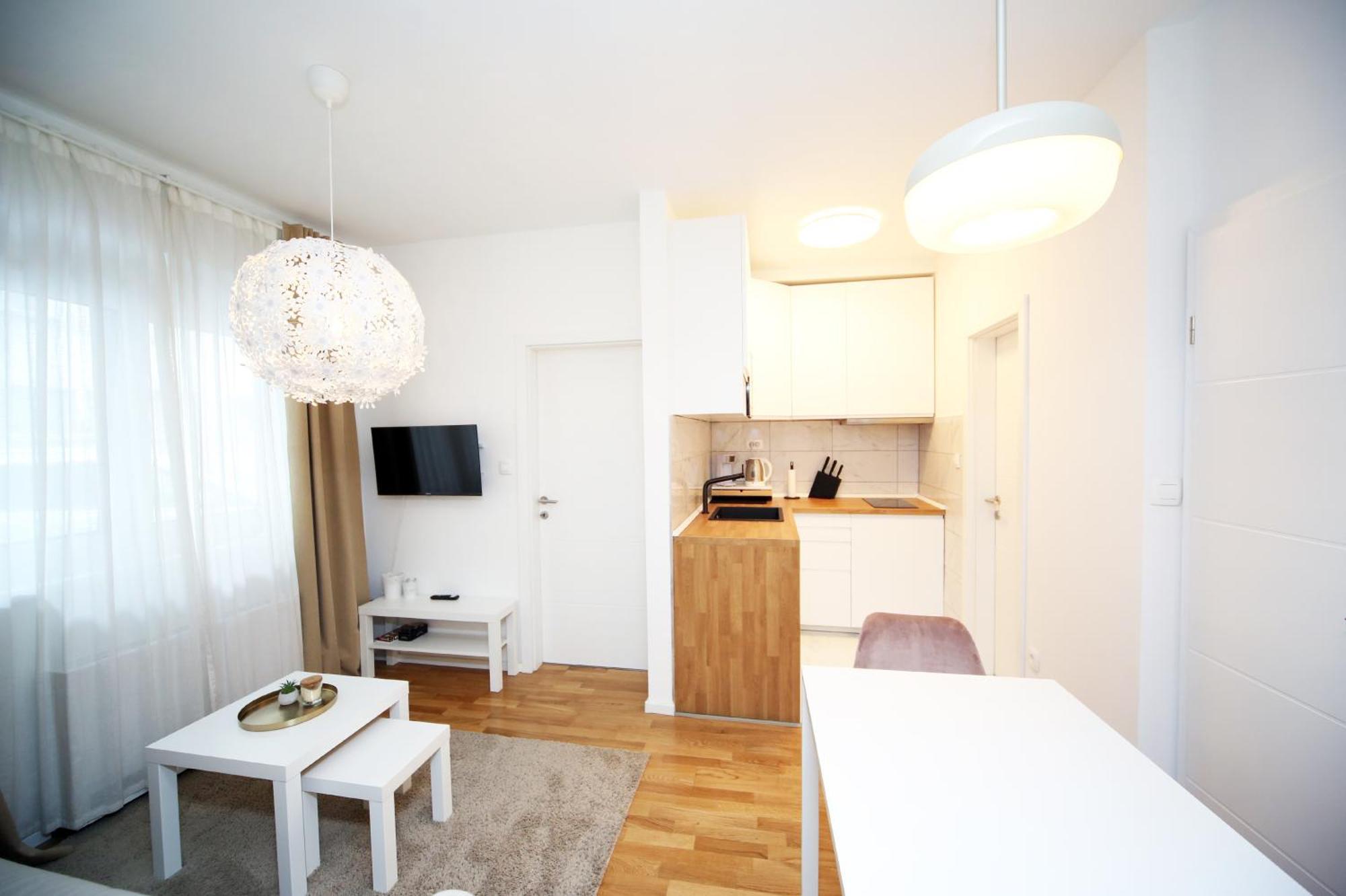 Apartment Fala - Self Check-In 0-24, Fast Wi Fi, City Center Zagabria Esterno foto