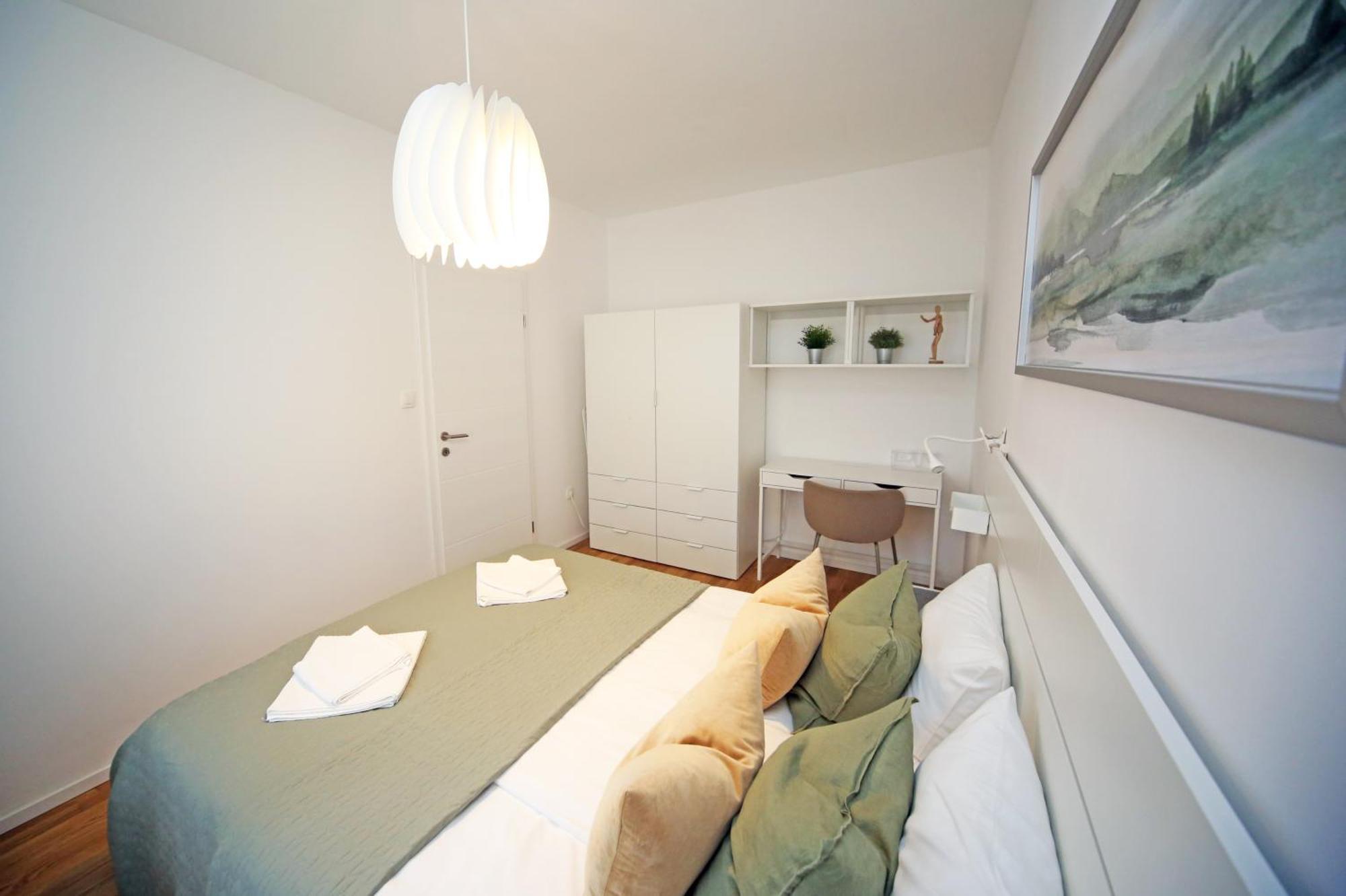 Apartment Fala - Self Check-In 0-24, Fast Wi Fi, City Center Zagabria Esterno foto
